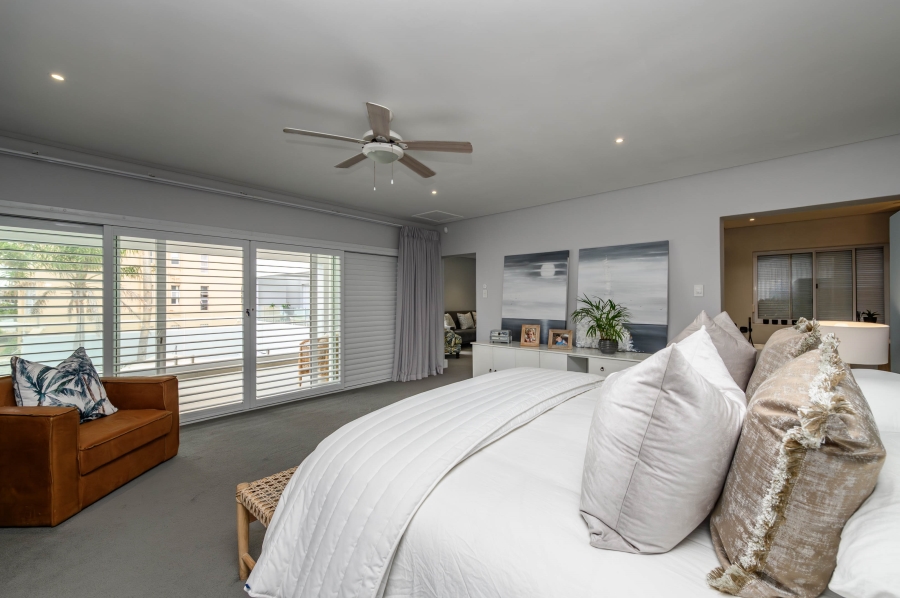 4 Bedroom Property for Sale in Summerstrand Eastern Cape